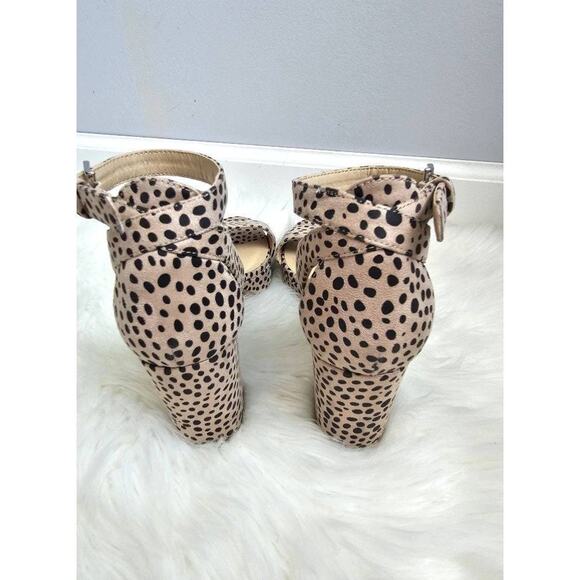 CL by Laundry Faux Suede Block Heels - Size 7 - 3.5" - Picture 4 of 5